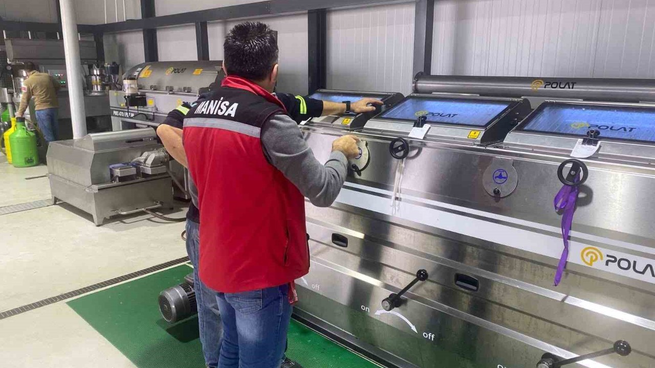 Sarıgöl’de zeytinyağı üretim tesislerine denetim
