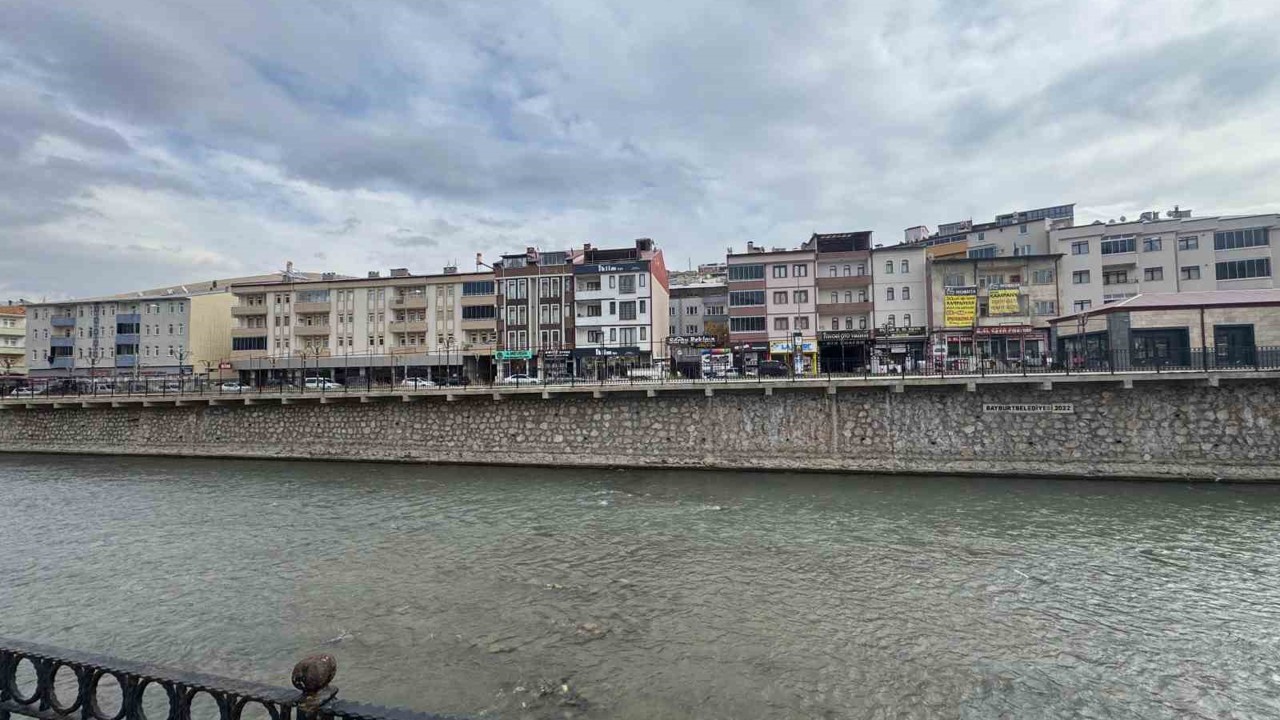Bayburt Kent Konseyi’nden tabela kirliliğine ‘Kent Estetiği’ önerisi
