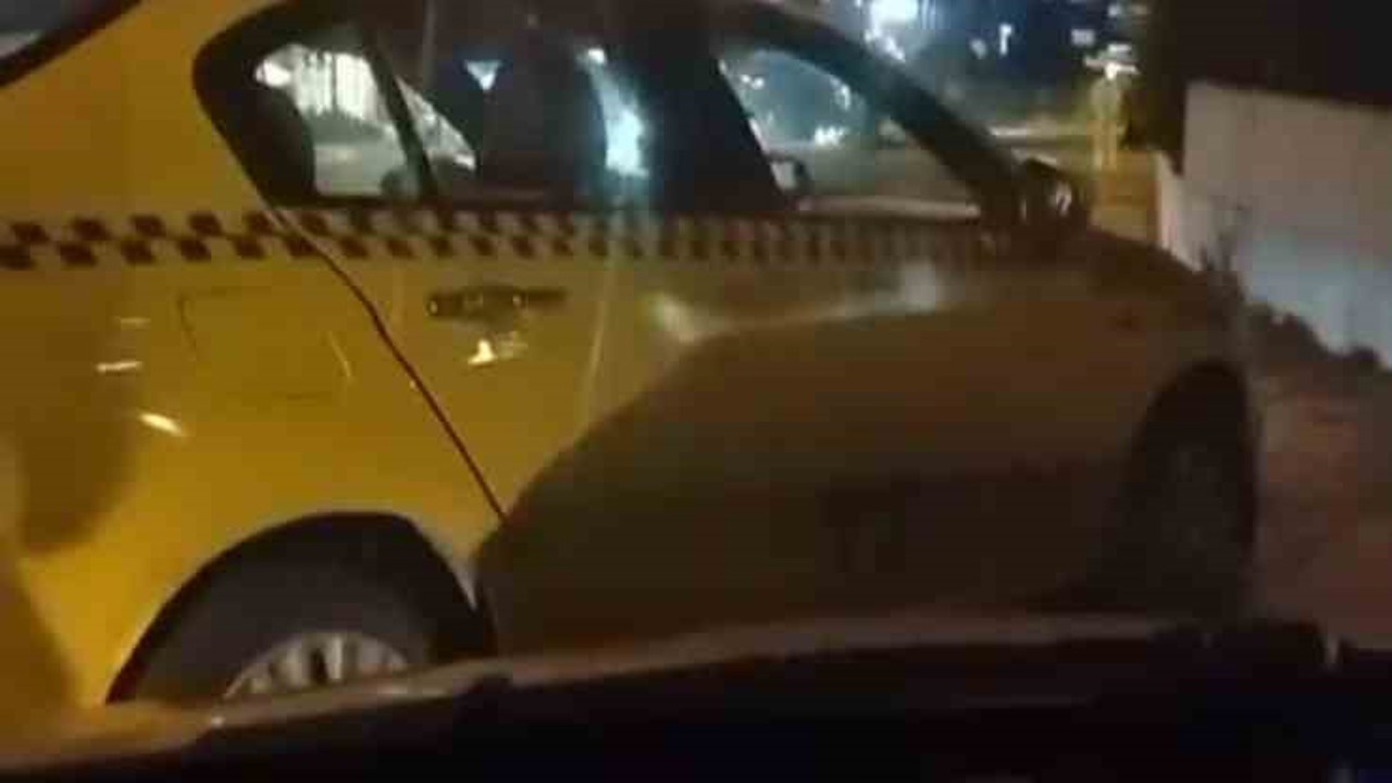 Esenyurt’ta kaçak mesken tutan taksiciler başka bir taksiciye böyle saldırdı
