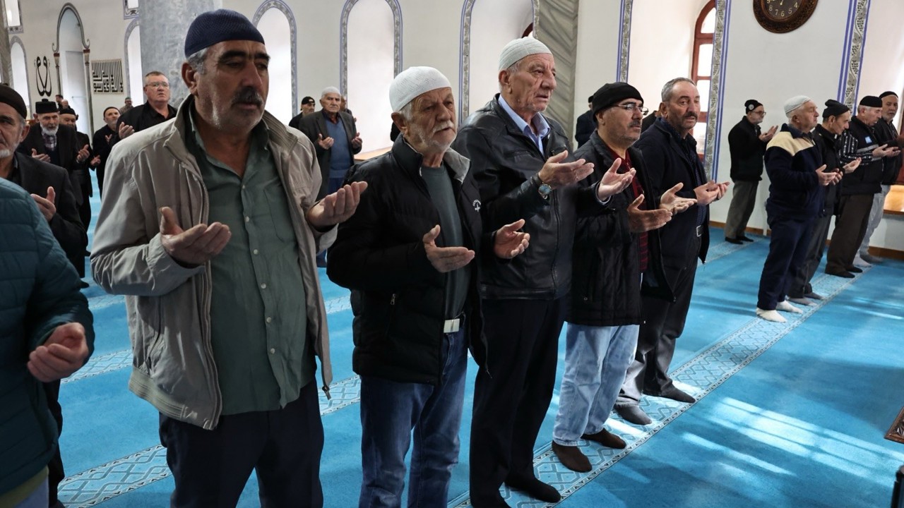 Kütahya’da şehitler dualarla yad edildi
