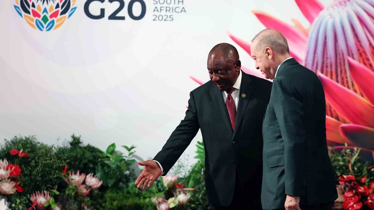 Cumhurbaşkanı Erdoğan, G20 Liderler Zirvesi resmi karşılama törenine katıldı
