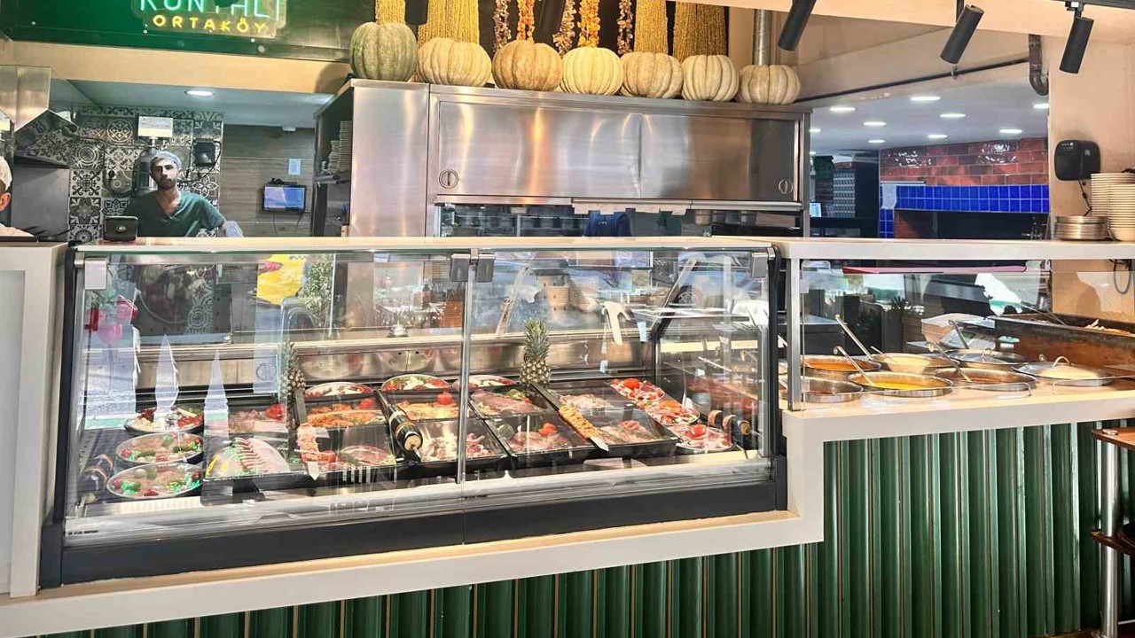 Ortaköy esnafından Böcek ailesinin zehirlenerek ölümüne ilişkin açıklama
