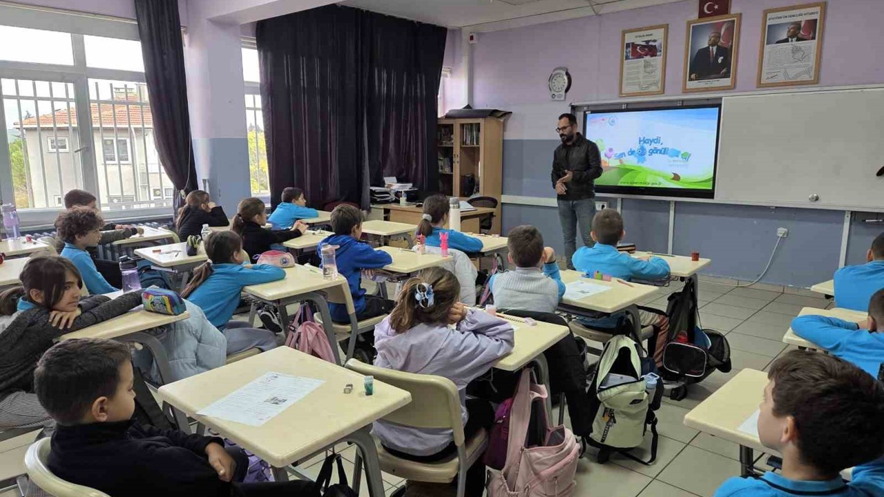 Babaeski’de öğrencilere su verimliliği, gıda israfı ve beslenme eğitimi
