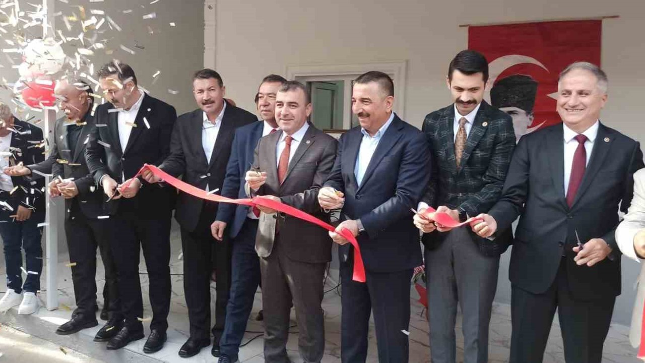 Zonguldak protokolü tesis açılışında bir araya geldi
