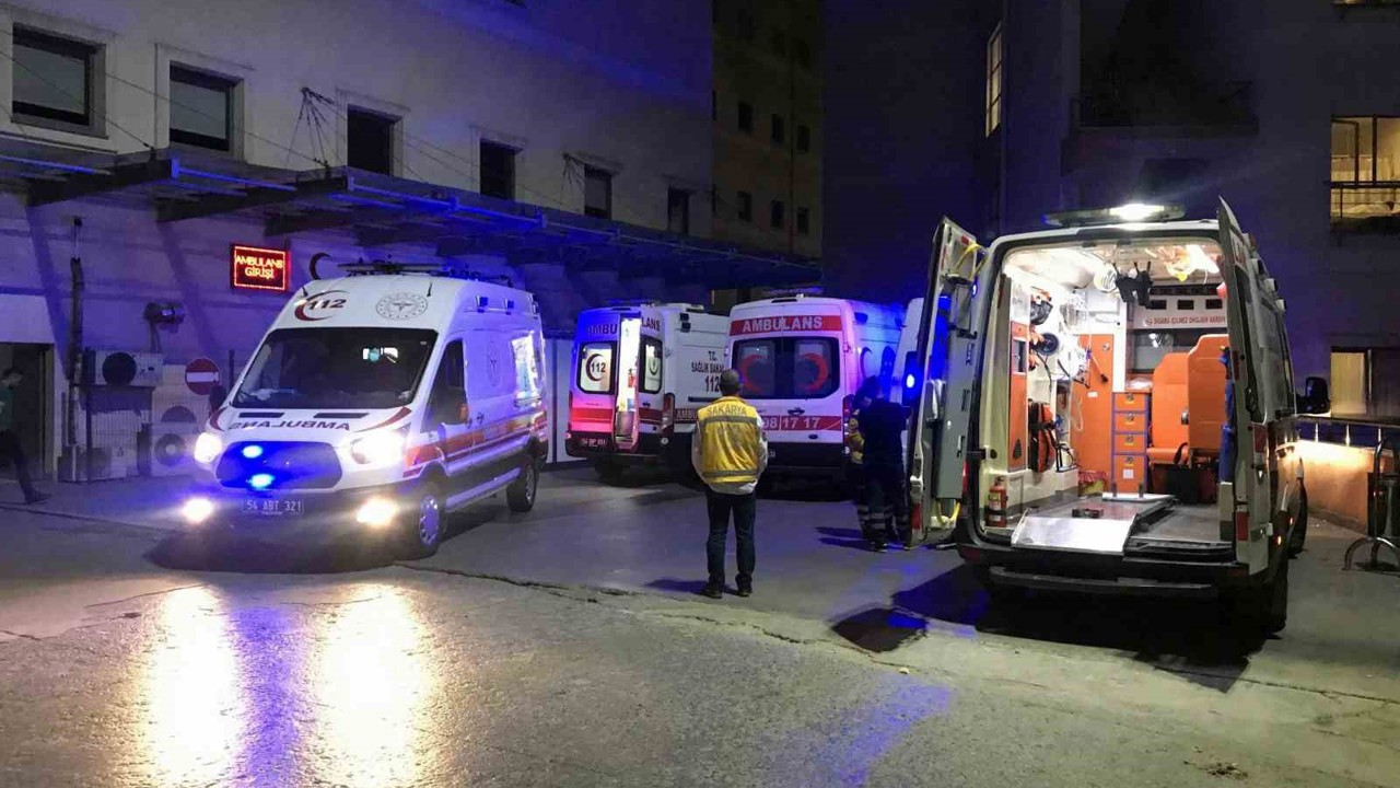 Sakarya’da açık cezaevinde 76 hükümlü yemekten zehirlendi
