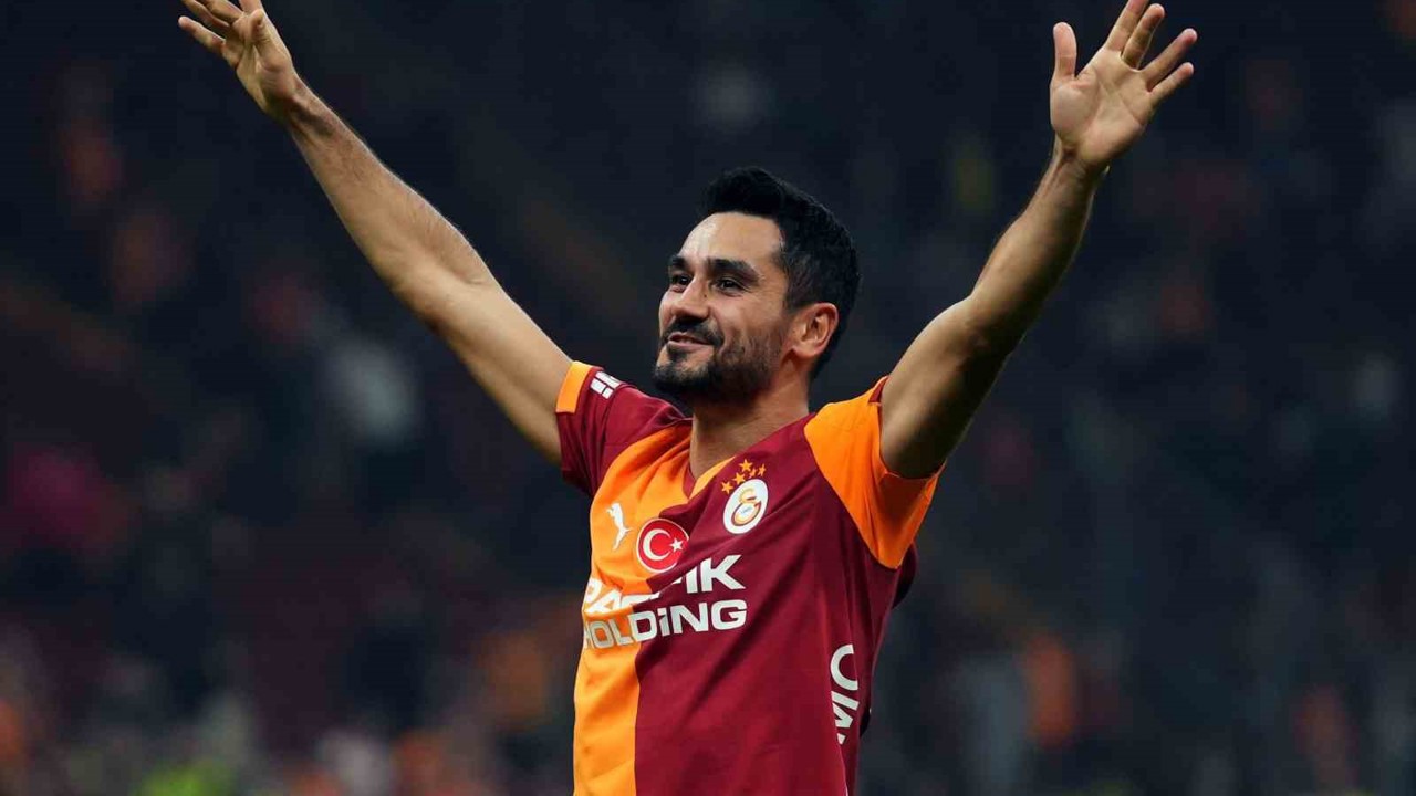 İkinci yarı Yusuf Demir çıktı, İlkay Gündoğan girdi
