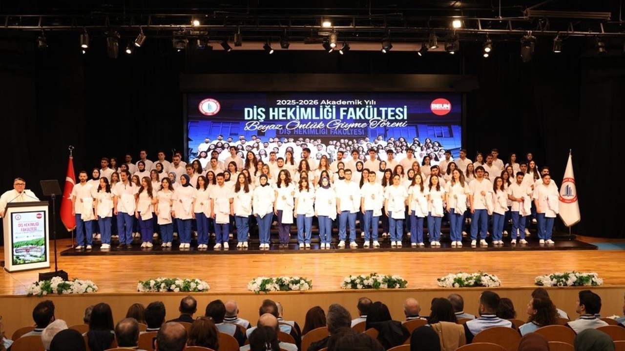 BEUN’da geleceğin diş hekimleri beyaz önlüklerini giydi
