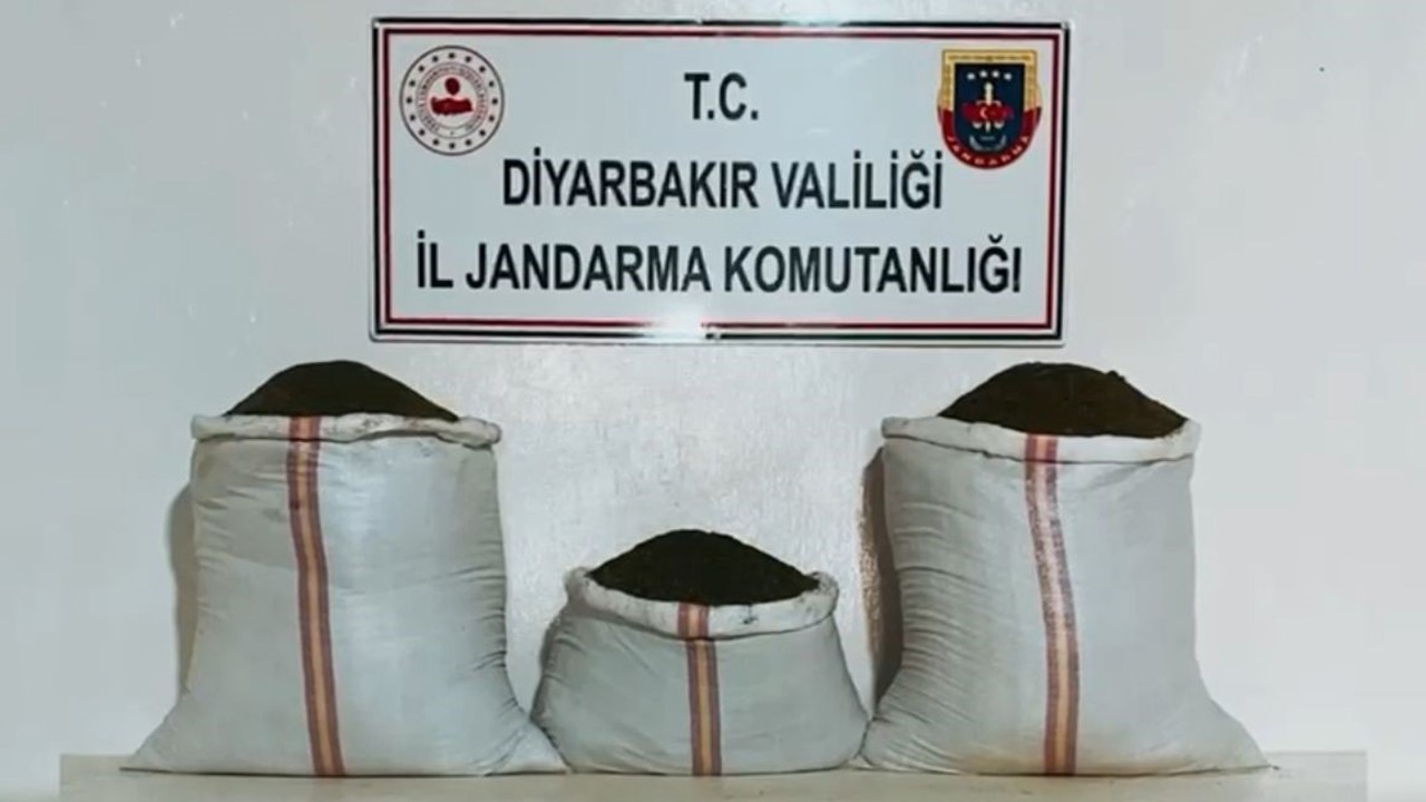 Bakan Yerlikaya, 555 kilogram uyuşturucu maddesi ele geçirildiğini açıkladı
