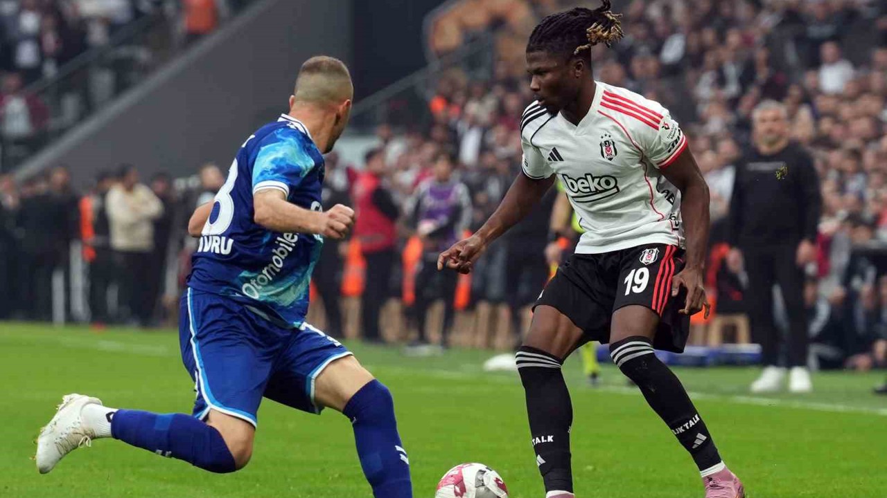 Trendyol Süper Lig: Beşiktaş: 0 - Samsunspor: 0 (Maç devam ediyor)
