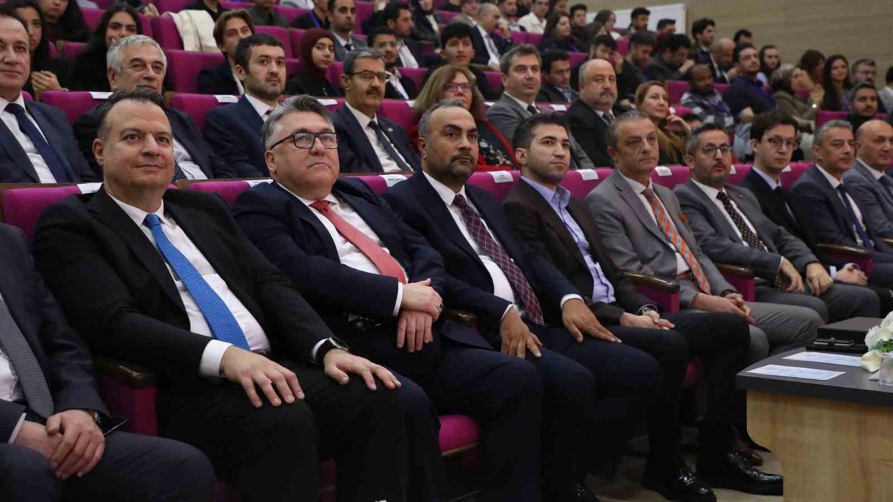 BARÜ "8. Uluslararası Ar-Ge Proje Pazarı"nda ödüller sahiplerini buldu
