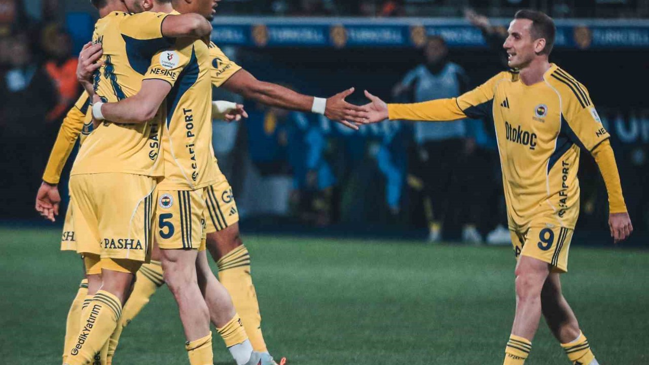 Fenerbahçe, galibiyet serisini 5 maça çıkardı
