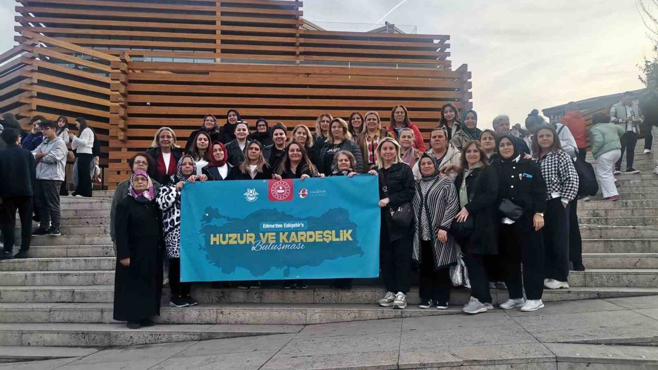 Edirne’den gelen şehit ve Gazi aileleri Eskişehir’de ağırlandı
