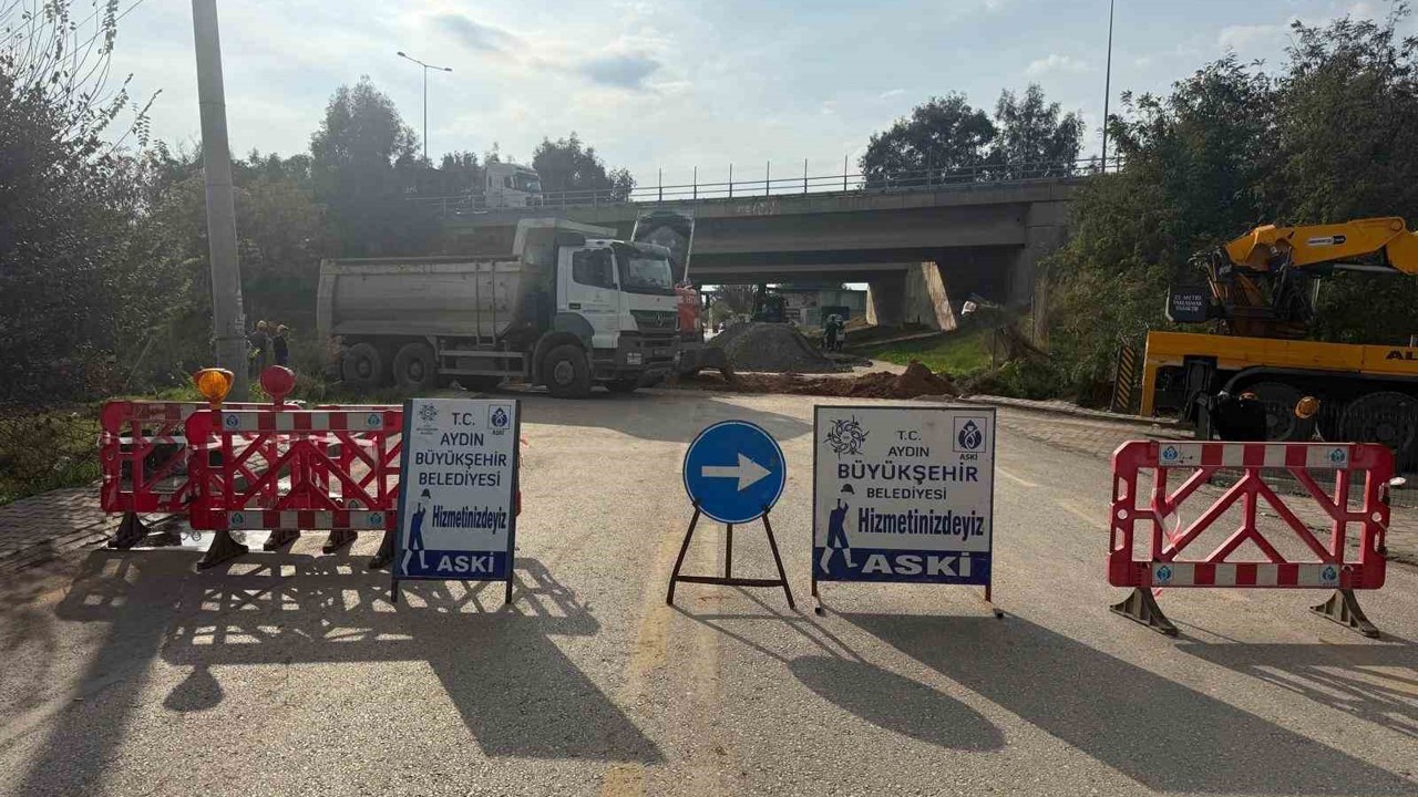 Aydın Büyükşehir Zeybek Mahallesi’nde alt yapı çalışması gerçekleştirdi
