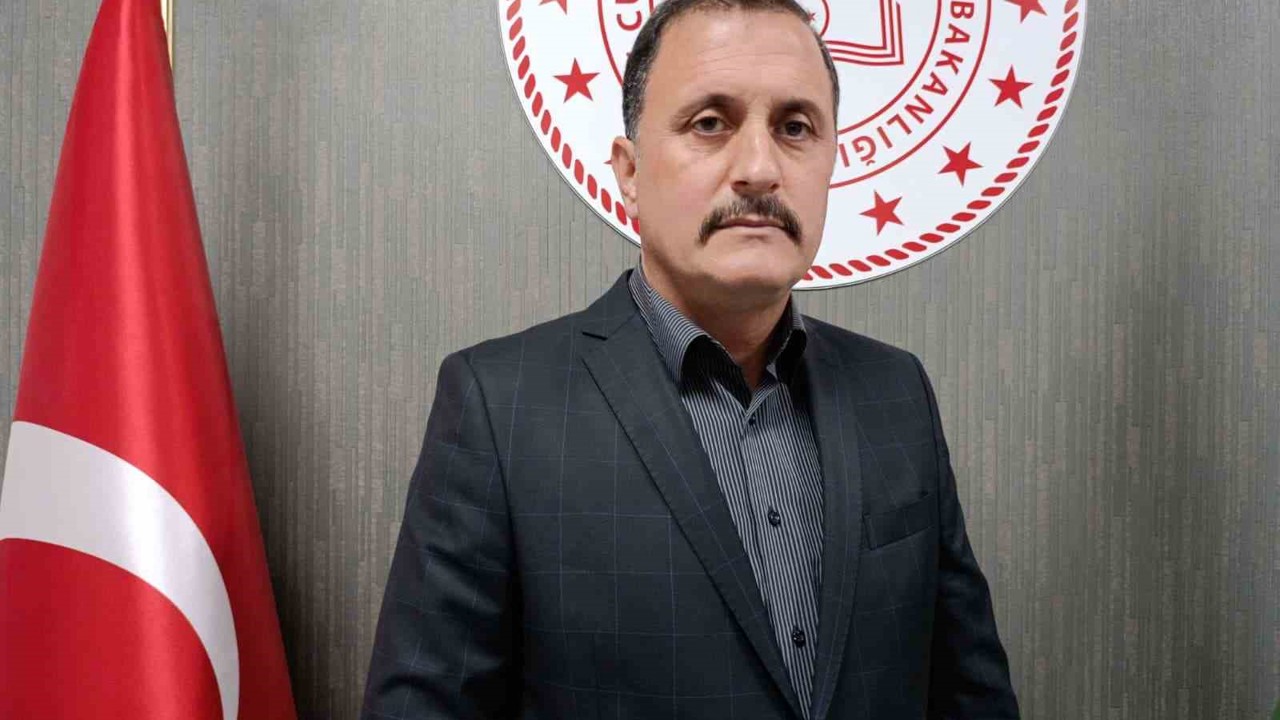Okul müdürünün unutamadığı ’Un hatırası’: "Asrın felaketi yaşandı, o fırının deposunda tonlarca un enkazın altında kaldı"
