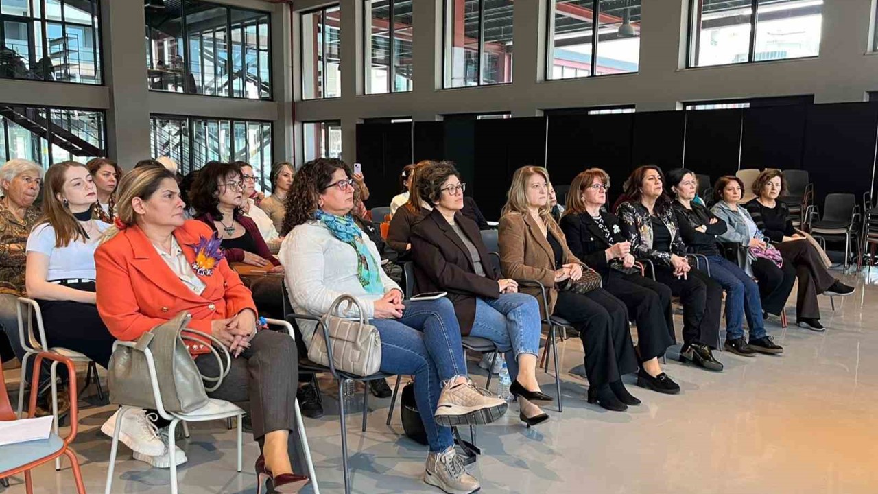 Nilüfer’de kadına yönelik şiddet masaya yatırıldı
