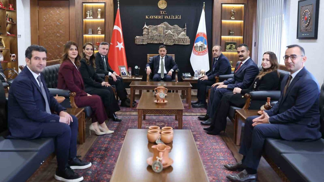 Vali Çiçek; eğitimcileri kabul etti
