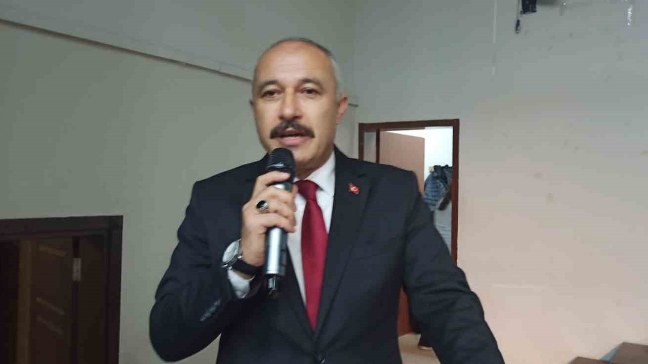 Devrek’te Öğretmenler Günü kutlandı
