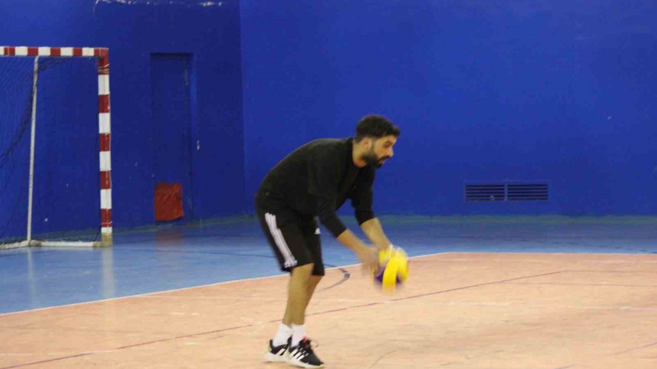 Sarıkamış’ta voleybol turnuvası heyecanı
