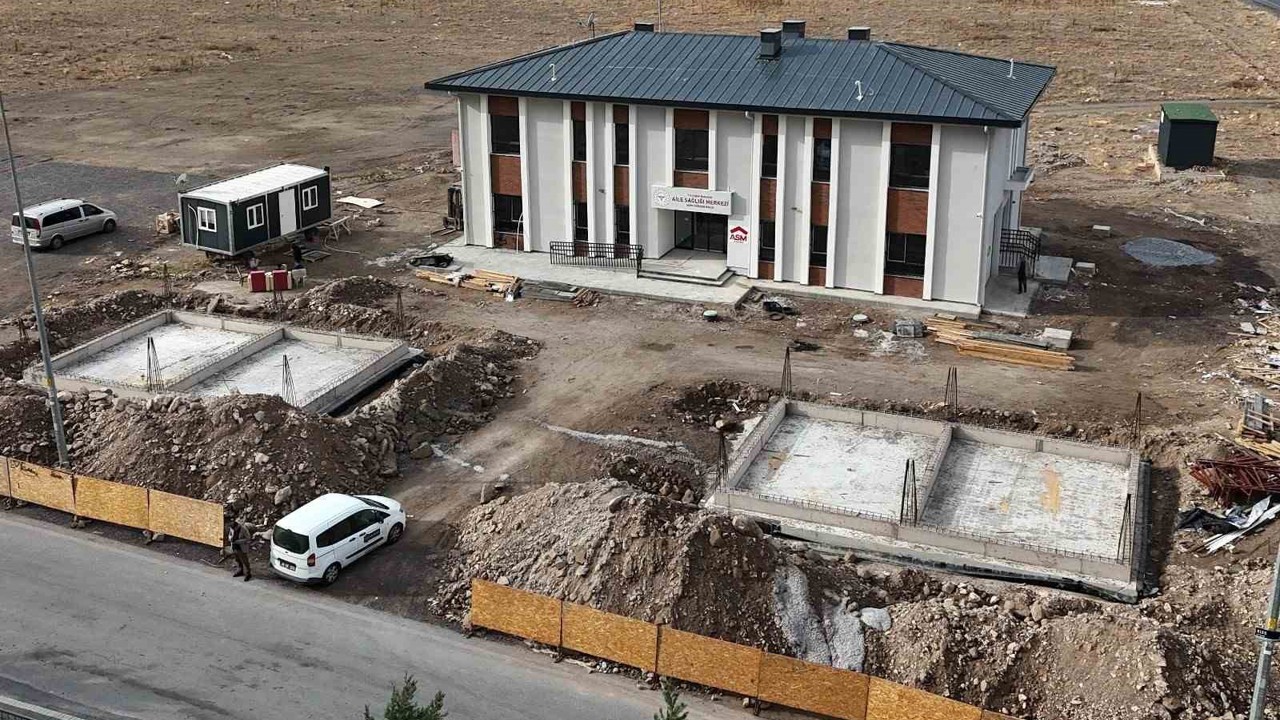 Melikgazi’de Asım-Türkan Balcı Aile Sağlık Merkezi’nde sona geldi
