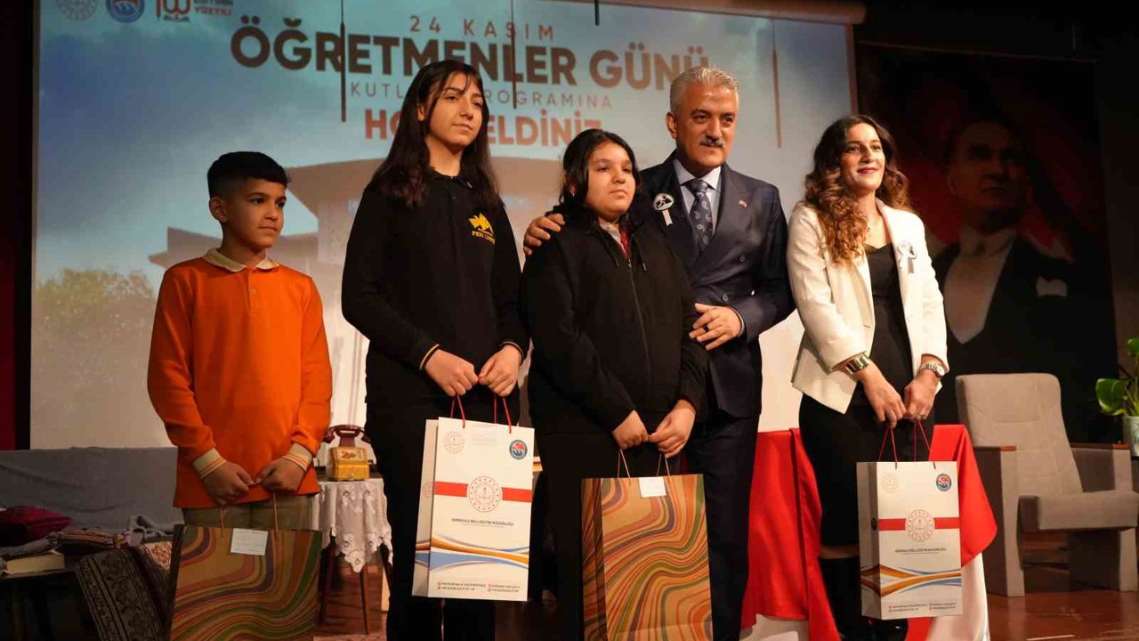 Kırıkkale’de 24 Kasım Öğretmenler Günü kutlandı
