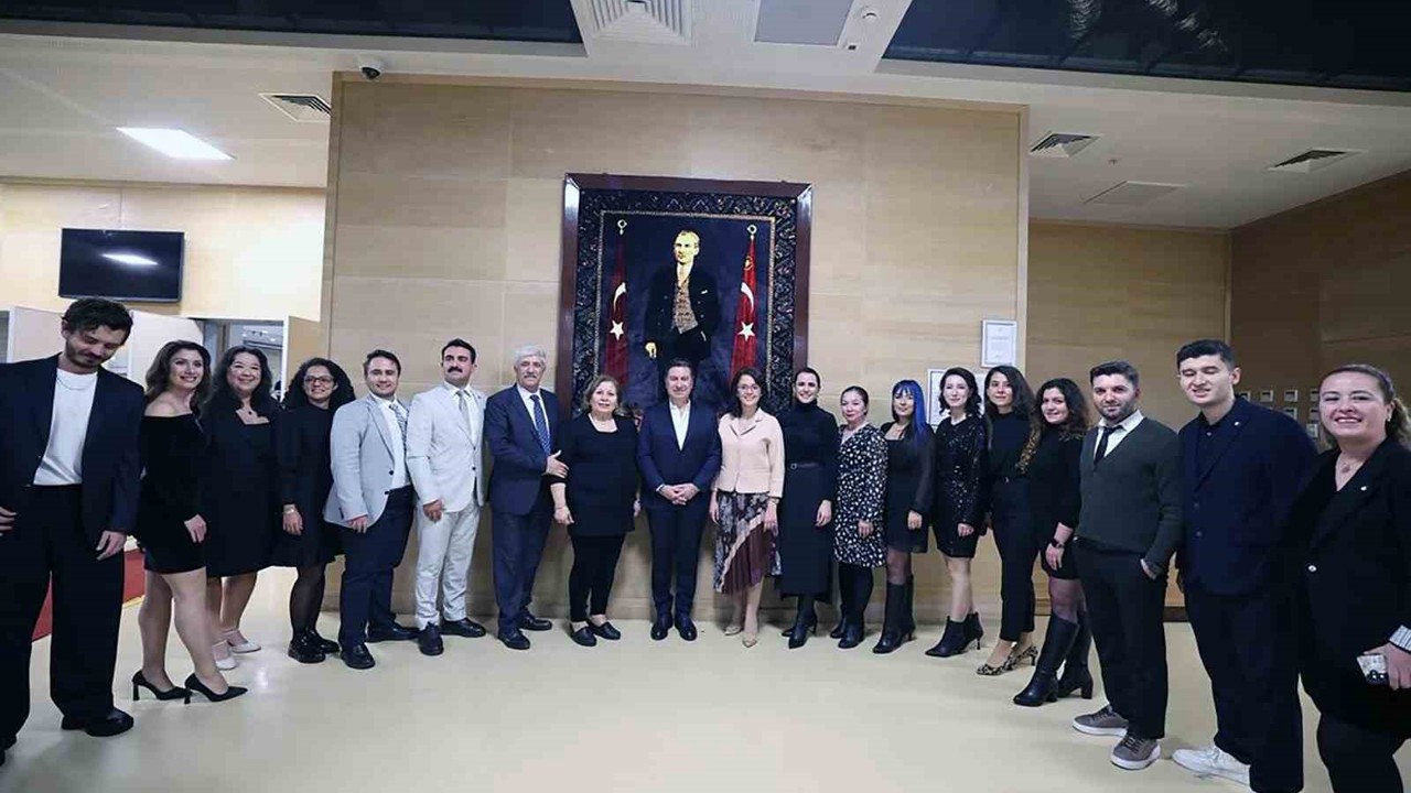 Muğla Büyükşehir Belediyesinden Öğretmenlere özel kutlama
