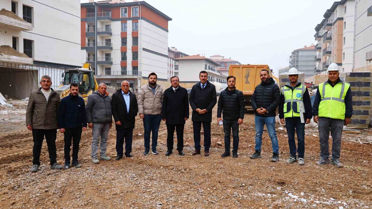 Milletvekili Tüfenkci: "Bugün gelinen noktada geniş caddeleri, modern dükkanları ve hızla yükselen konutları görmek bizleri memnun ediyor"
