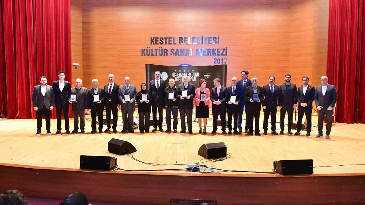 Kestel Belediyesi’nden Öğretmenlere özel konser
