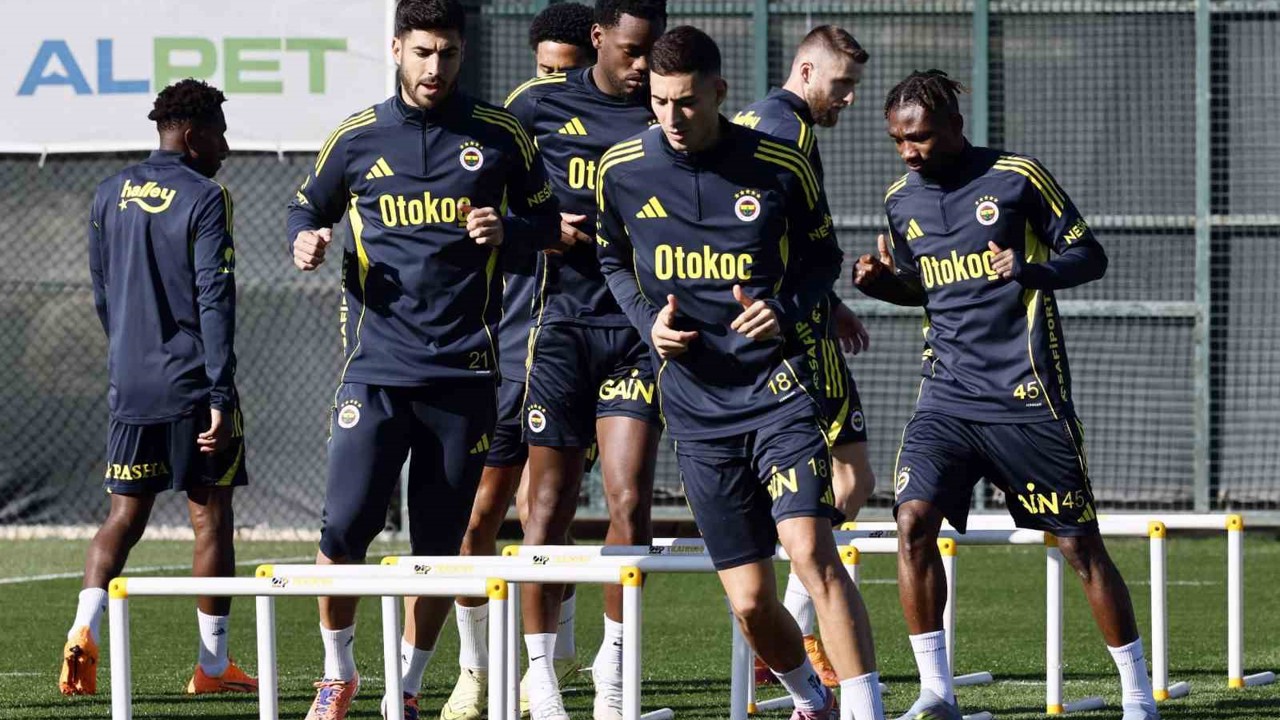 Fenerbahçe, Ferencvaros maçının hazırlıklarını sürdürdü
