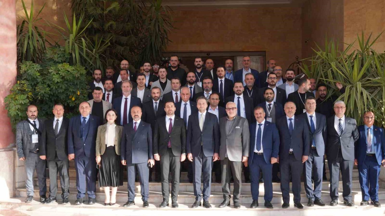 Türkiye - Suriye Yatırım ve İş Birliği Programı Halep’te 500’ü aşkın iş insanının katılımıyla gerçekleştirildi
