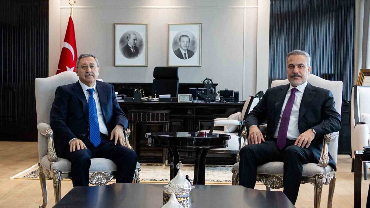 Bakan Fidan, Azerbaycan Cumhurbaşkanının Özel Görevler Temsilcisi Halefov’u kabul etti
