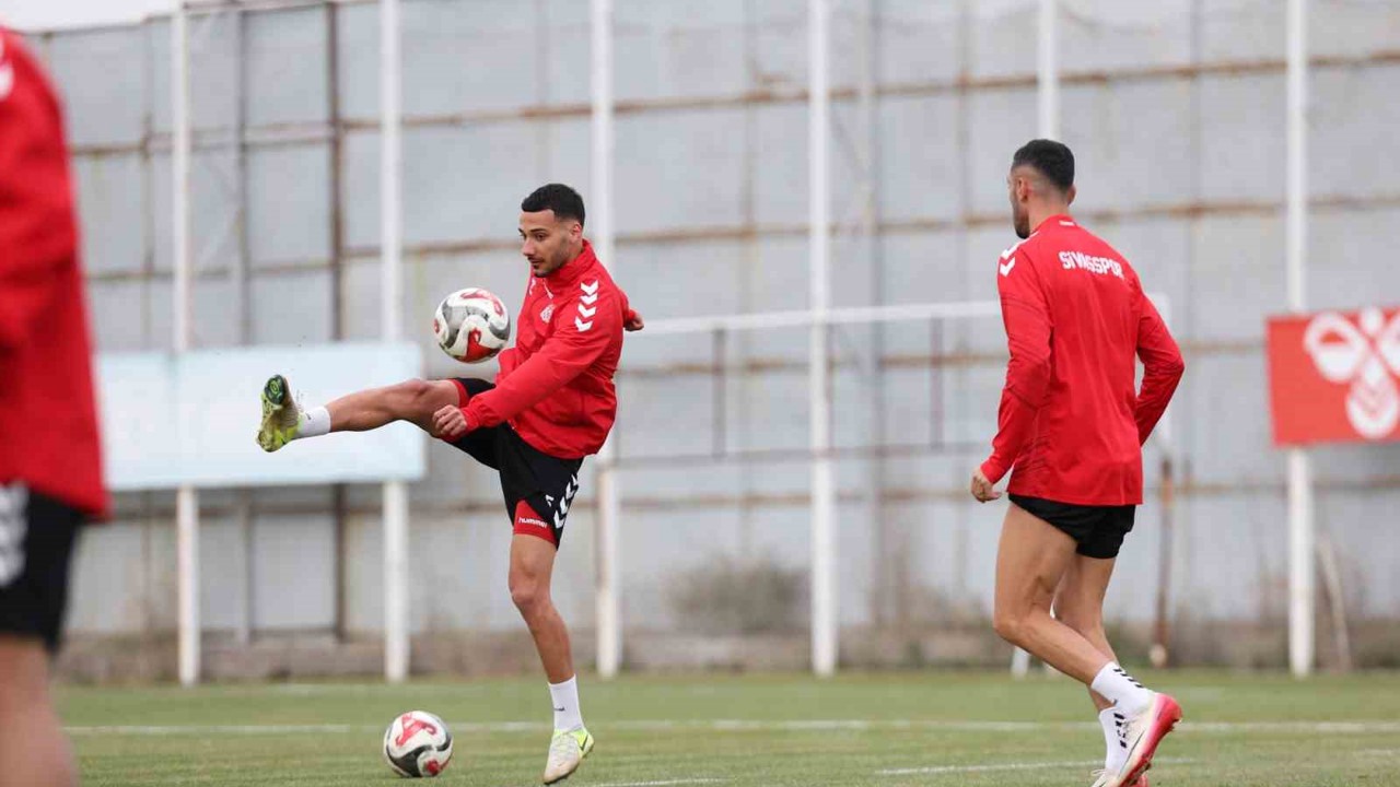 Sivasspor’da Boluspor maçı hazırlıkları başladı

