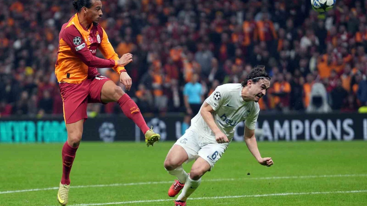UEFA Şampiyonlar Ligi: Galatasaray: 0 - Union Saint-Gilloise: 0 (İlk yarı)
