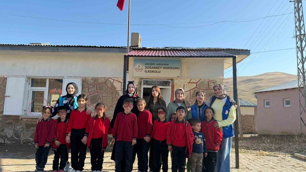 Narman’dan Karaçoban’a uzanan kardeşlik köprüsü
