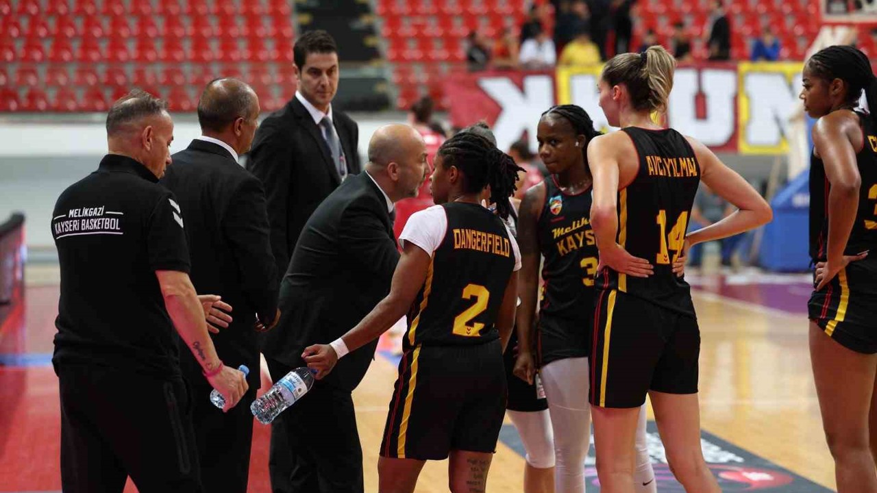 Melikgazi Kayseri Basketbol kazanamıyor
