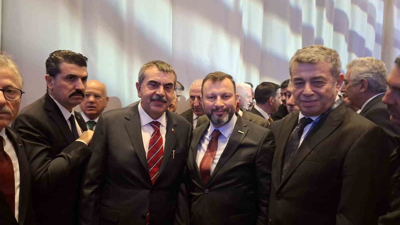 Başkan Künkcü, Mesleki Eğitim Zirvesi’ne katıldı
