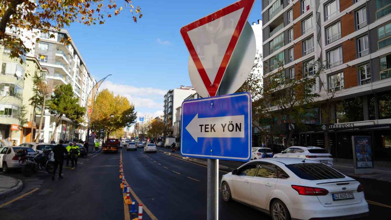Niğde’de tek yön projesinde yeni parklanma kuralları açıklandı
