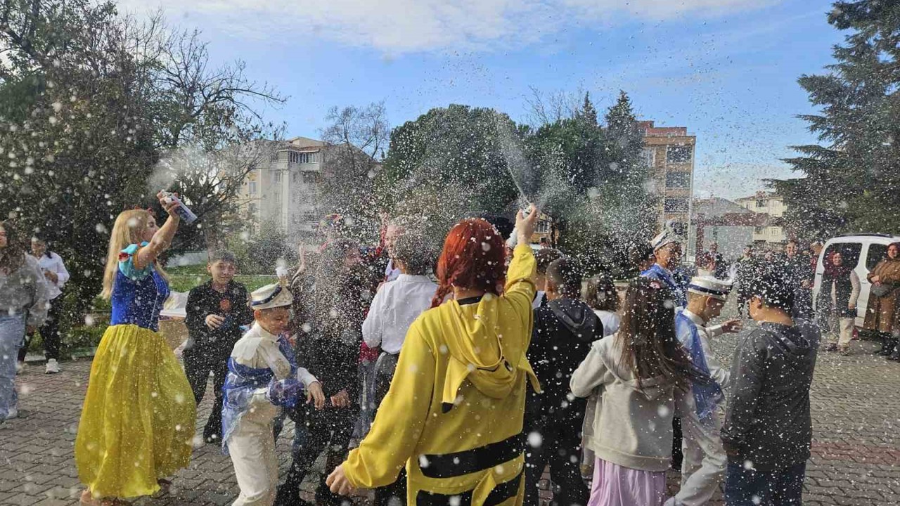 Kırklareli’nde koruma altındaki çocuklara sünnet düğünü
