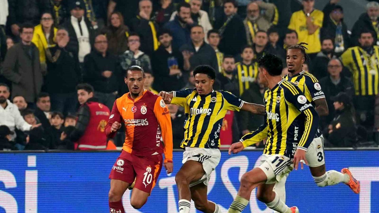 Jayden Oosterwolde cezalı duruma düştü
