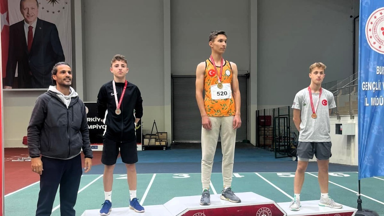 Osmangazili atletlerden Bursa’da büyük başarı
