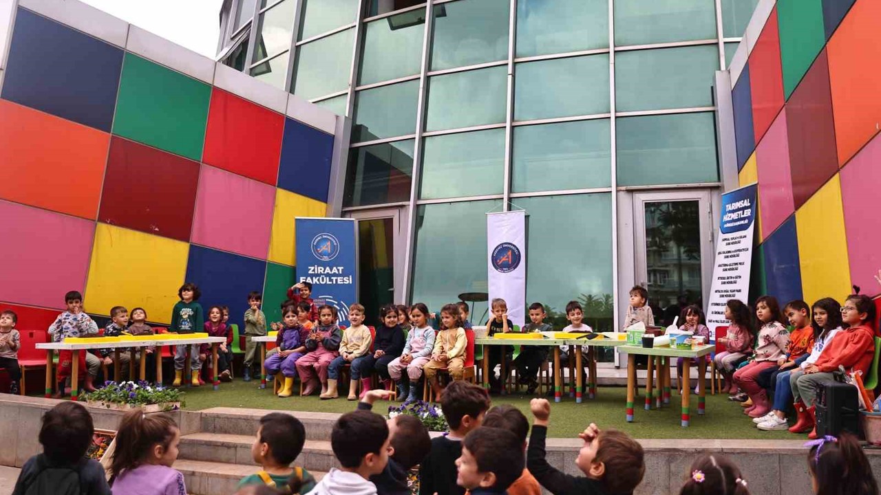 Minikler "Bir Saksı Bir Umut" projesiyle toprakla buluştu
