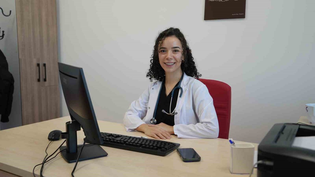 Uzmanı uyardı: "Çocuklarda paketli gıda tüketimi obezite ve erken ergenliği artırıyor"
