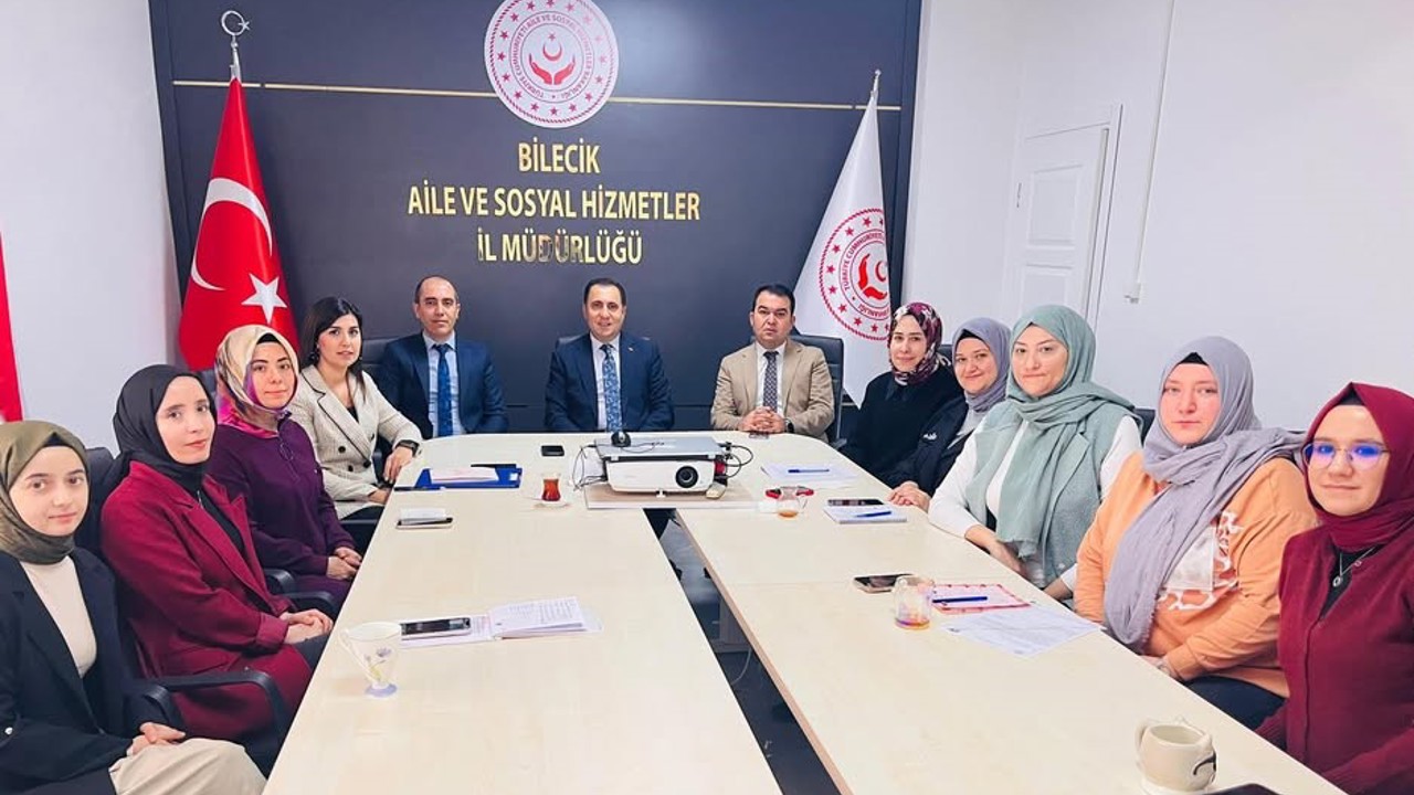 Bilecik’te sosyal hizmet çalışmaları masaya yatırıldı
