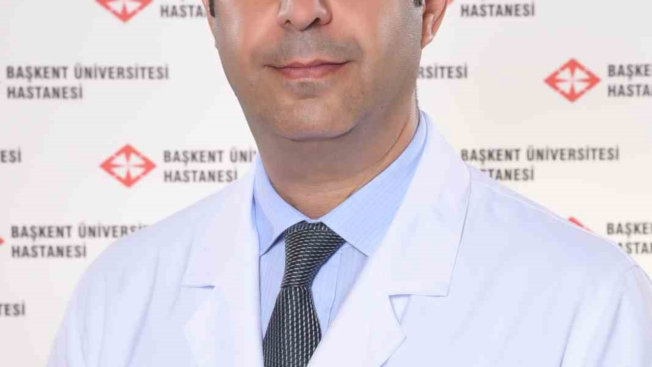 Uzmanı uyardı: "Yüz felci riskine karşı soğuk havalarda yüzünüzü koruyun"
