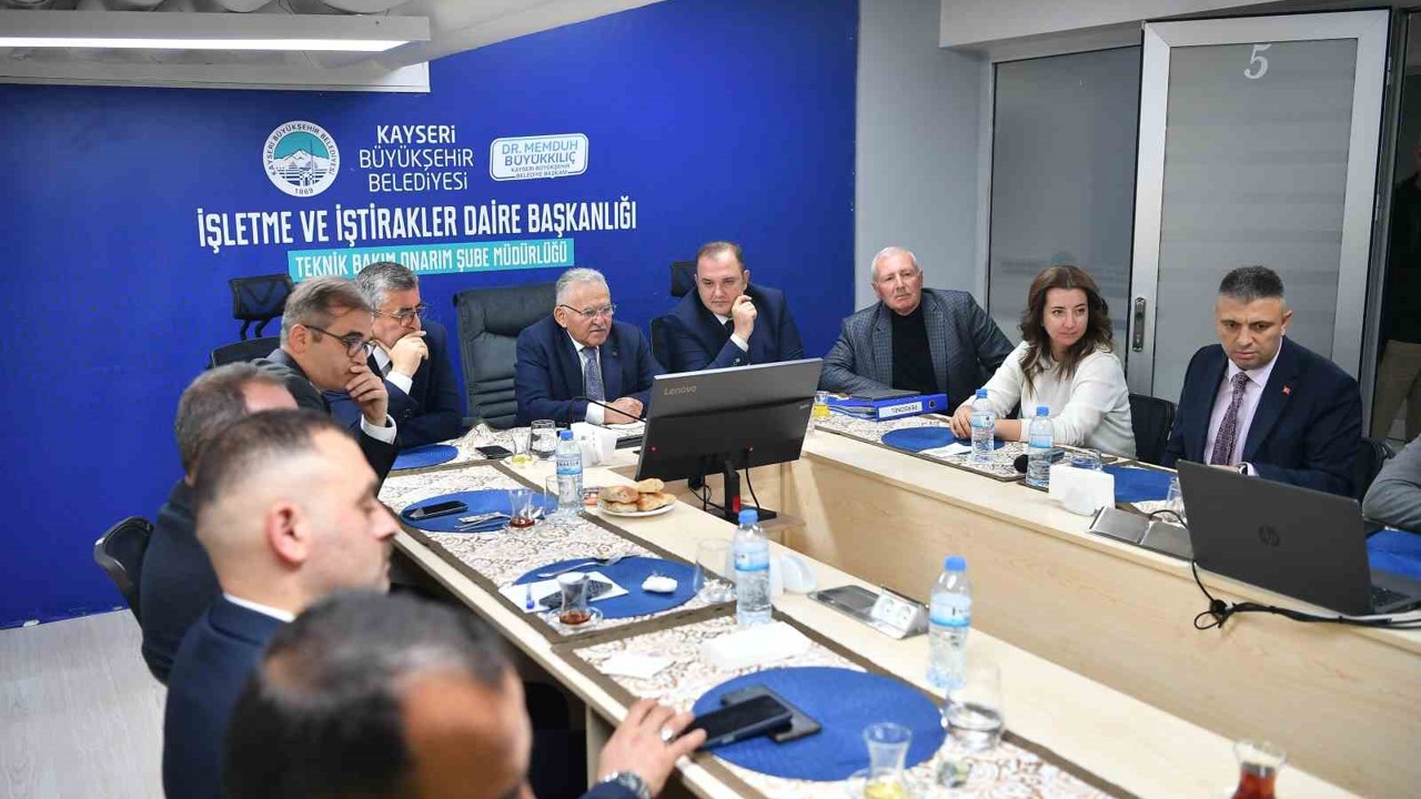 Başkan Büyükkılıç’tan ’teknik’ buluşma
