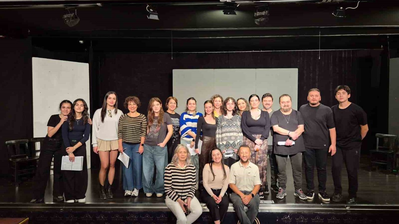 Art Bridge International Workshop Sahne Tozu Tiyatrosu’nda başladı
