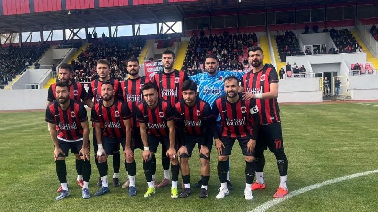 TKİ Tavşanlı Linyitspor taraftarı sabırsızlanıyor
