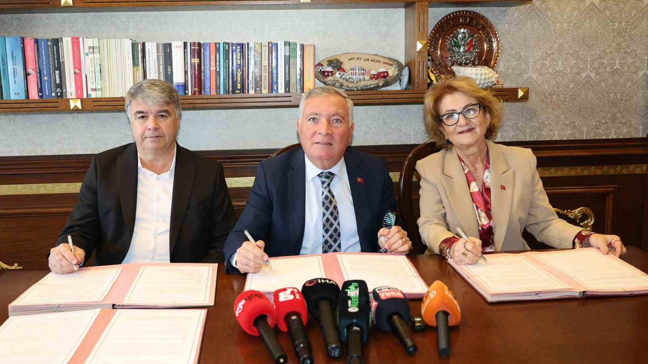 Denizli’de 3 belediye 2 bin sokak hayvanı için 30 bin dönümlük yuva kuruyor
