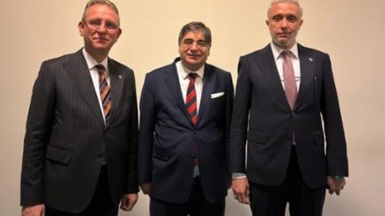 Tavşanlı’da noter yoğunluğu için hafta sonu mesaisi talebi Adalet Bakanlığı’na iletildi
