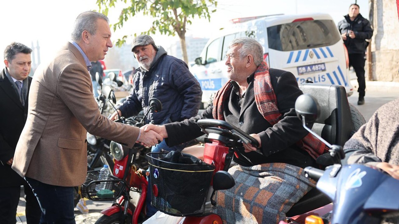 Sivas Belediyesi, engelleri kaldıran hizmetlerin açılışını yaptı
