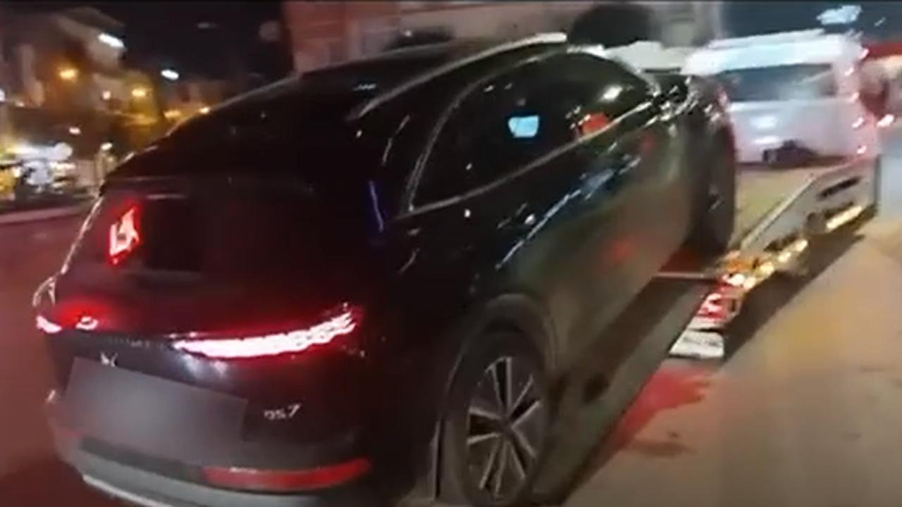 Yalova’da çakarlı otomobil sürücüsüne 276 bin lira ceza
